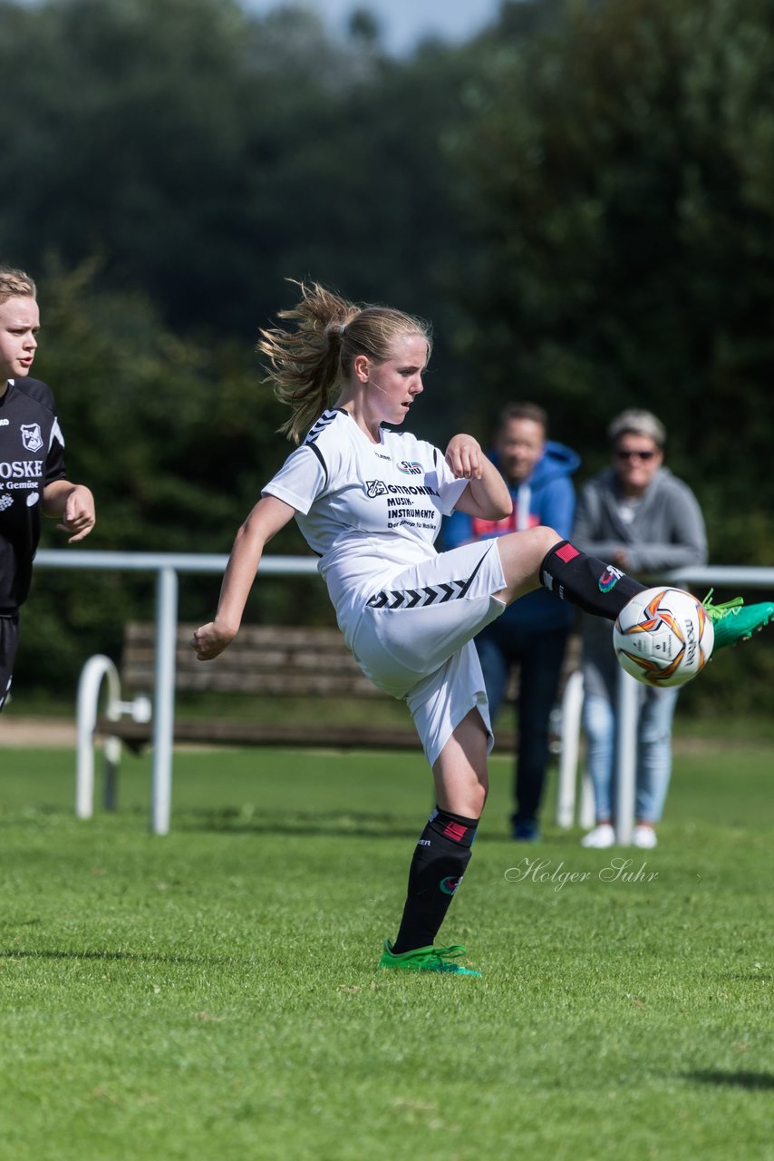 Bild 291 - Frauen SV Henstedt Ulzburg 3 - Bramfeld 3 : Ergebnis: 5:1